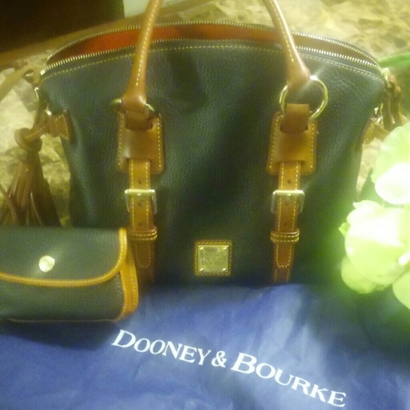 Dooney and Bourke handbag