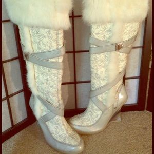 Silver and white riding boot with fur trim