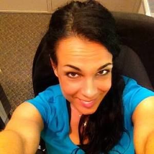 Meet your Posher, Adrienne