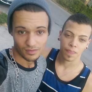 Meet your Posher, Simon