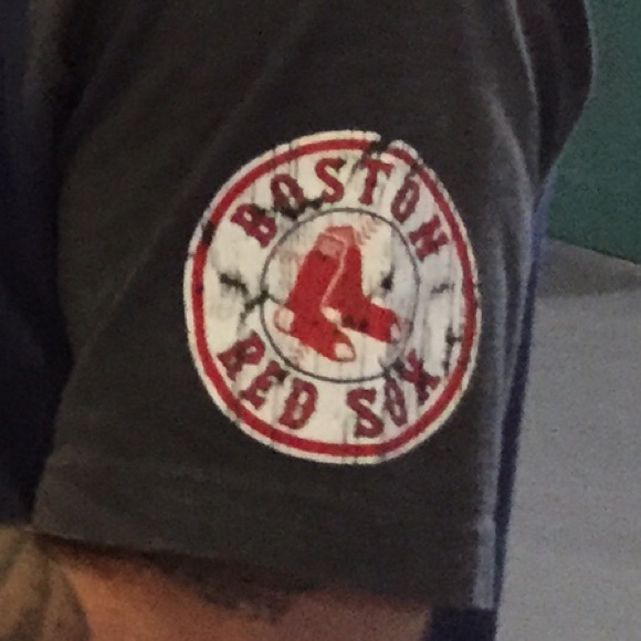 Meet your Posher, Michelle. - Picture 3 of 5