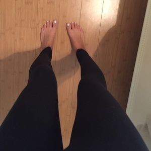 Black leggings:)