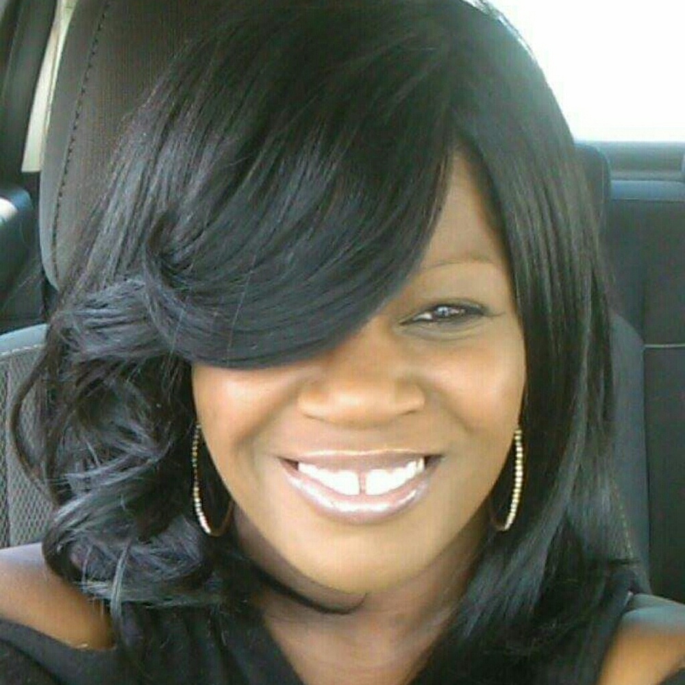 Meet your Posher, Trinya