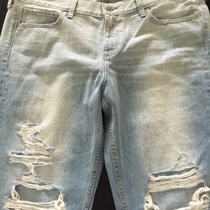 NO TRADES PLEASE! Size 15 hollister boyfriend jean