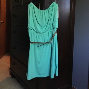 Strapless dress
