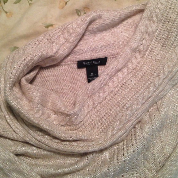 Sweater - Picture 2 of 2