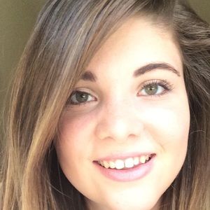 Meet your Posher, Paige