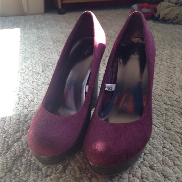 Mossimo Heel