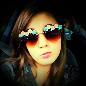 Meet your Posher, Payton