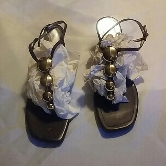 Woman shoes