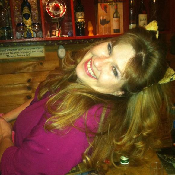 Meet your Posher, Christine