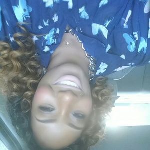 Meet your Posher, Kendra