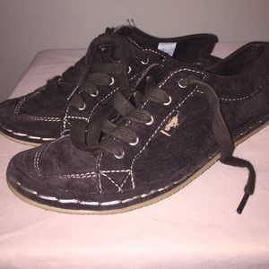 Rocketdog brown suede shoes