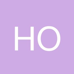 Meet your Posher, Halia