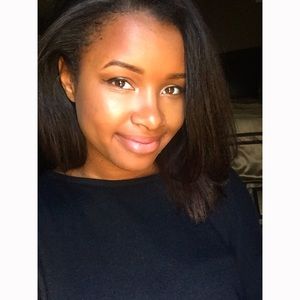 Meet your Posher, Mckenzy