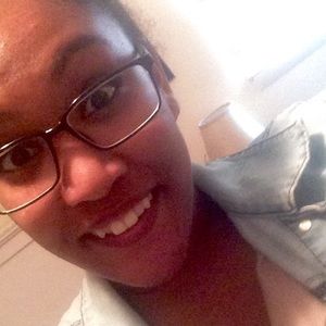 Meet your Posher, Vanessa