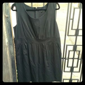 Mossimo LBD with pockets!
