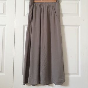 Gray flowy maxi skirt