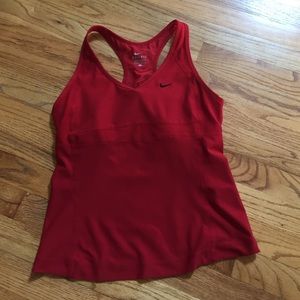 Nike workout shirt with padding in bra