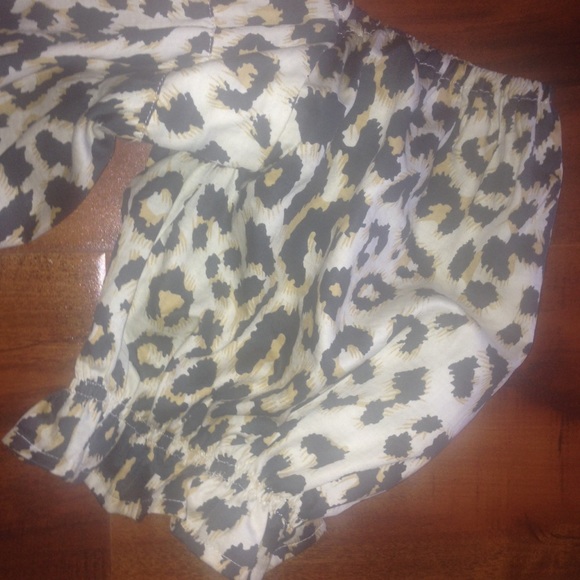 GIFTED- Leopard Print Tunic Top/Dress - Picture 3 of 3