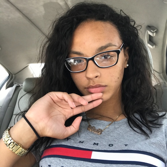 meet your buyer/seller😋 - Picture 2 of 5