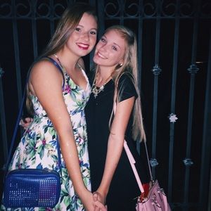 Meet your Posher, Molly