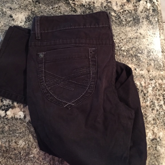 Aeropostale black twill pants. Size 11/12.