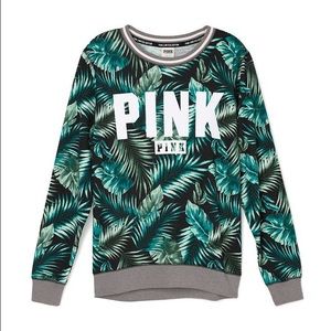 VS PINK limited edition crew