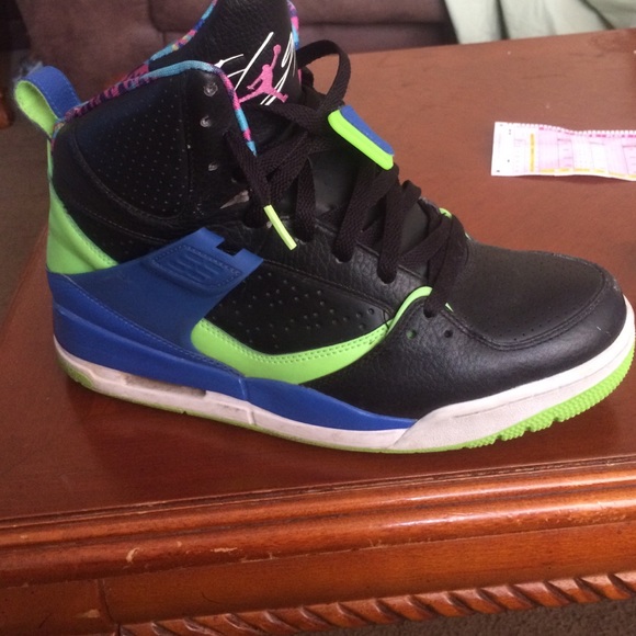 Jordans - Picture 2 of 4