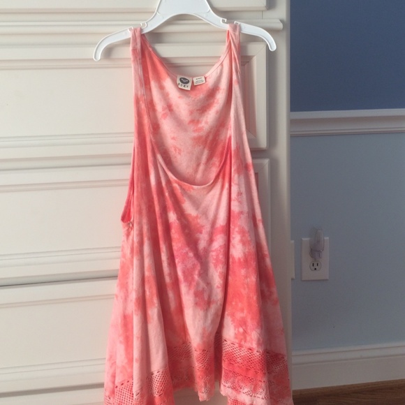 Roxy tank top