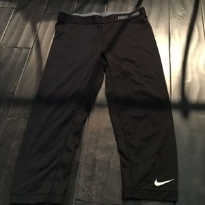Nike capris
