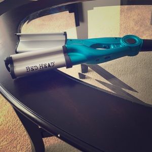 Bed head Wave Artist