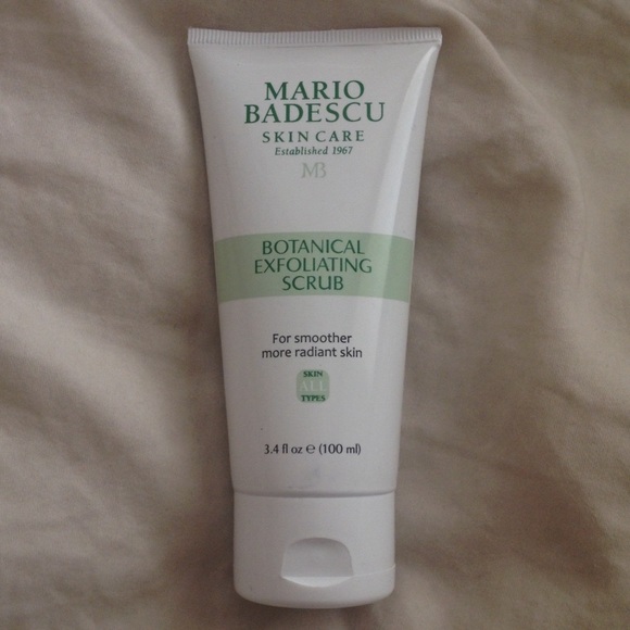 Mario Badescu Botanical Exfoliating Scrub