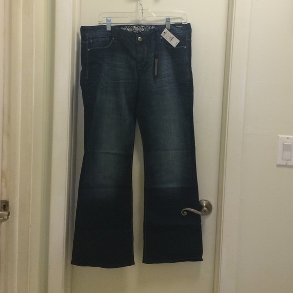 Jeans size 12 short