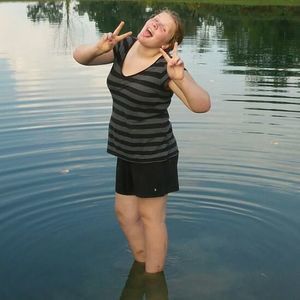 Meet your Posher, Victoria