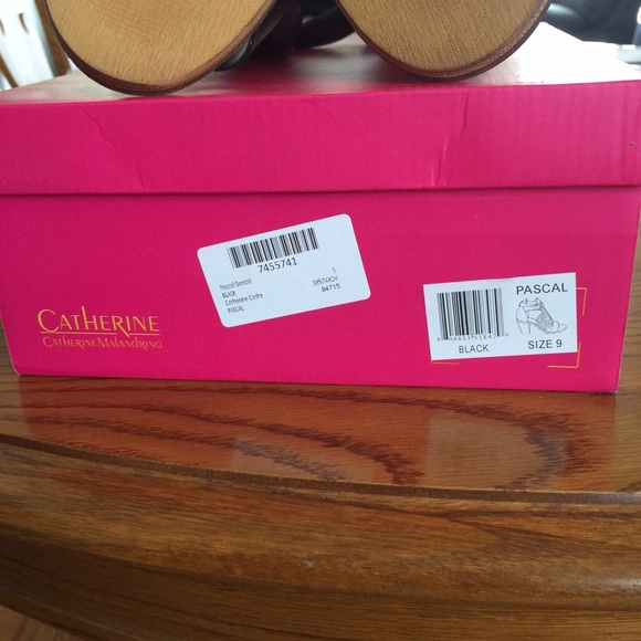 LAST DAY!! Catherine Malandrino Sandals - Picture 4 of 4