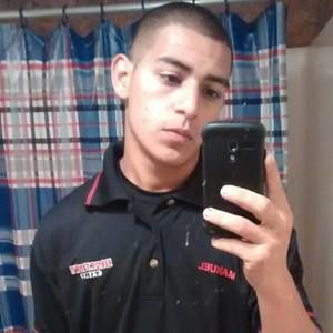 Meet your Posher, Manuel