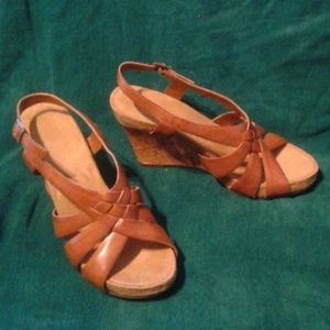 Comfortable Aerosols sandals