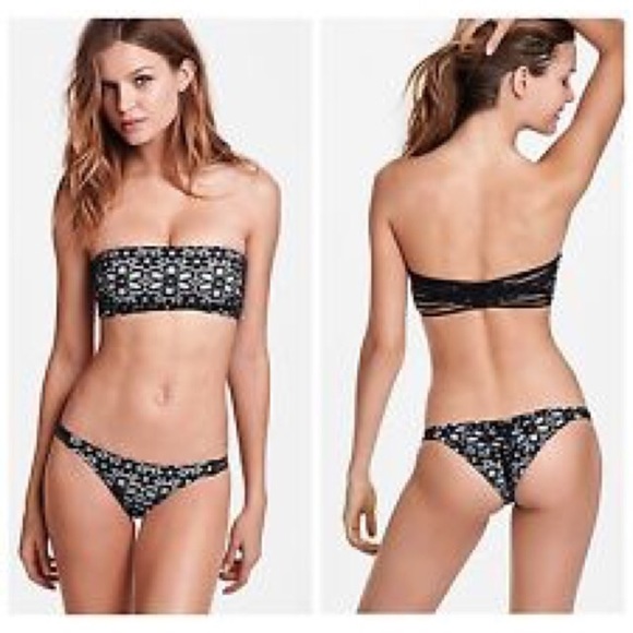 Worn once Victoria’s Secret black vs lace bikini