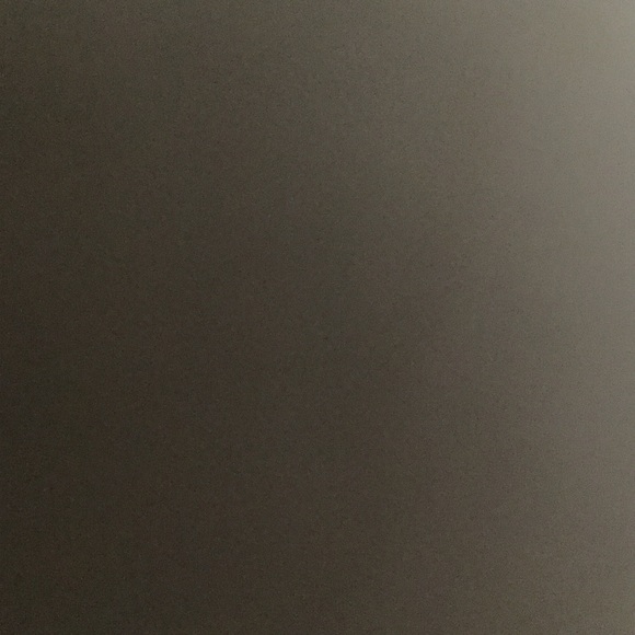 Meet your Posher, Trenice - Picture 1 of 1