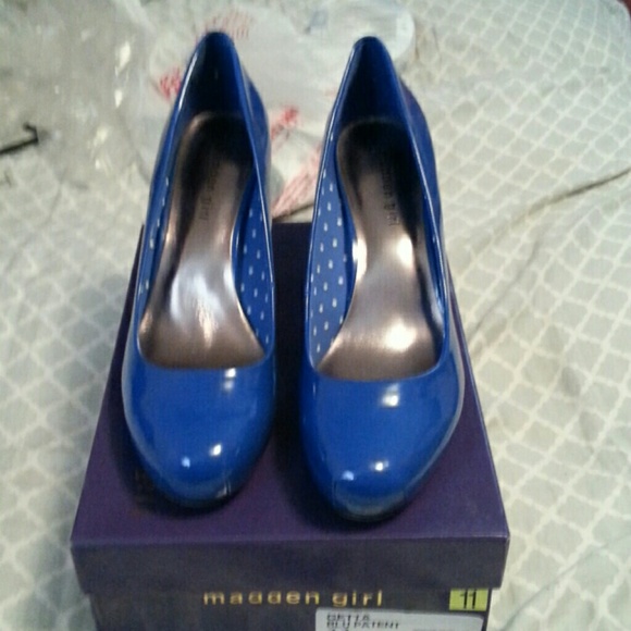 Madden Girl Blue Patent Getta Heels
