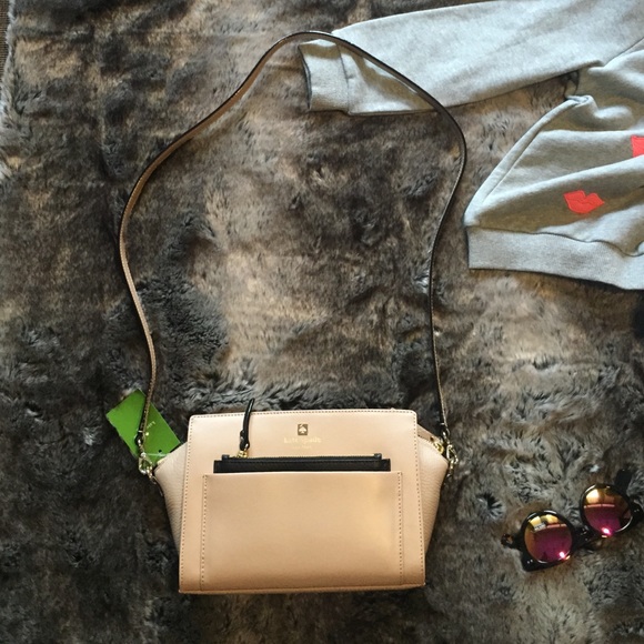 Kate Spade Adelia crossbody - Picture 3 of 4