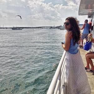 Meet your Posher, Mari