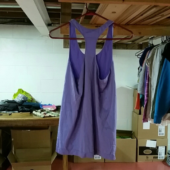 Under Armour razor back top - Picture 3 of 4