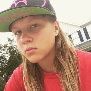 Meet your Posher, Kara