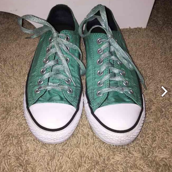 green converse
