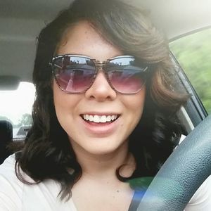 Meet your Posher, Crystal
