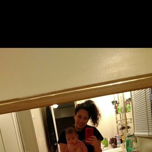 Meet your Posher, Valarie