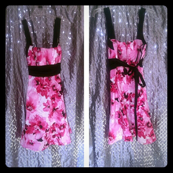 B. Smart Dresses & Skirts - B Smart dress from Belk. Worn once.