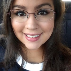 Meet your Posher, Lourdes